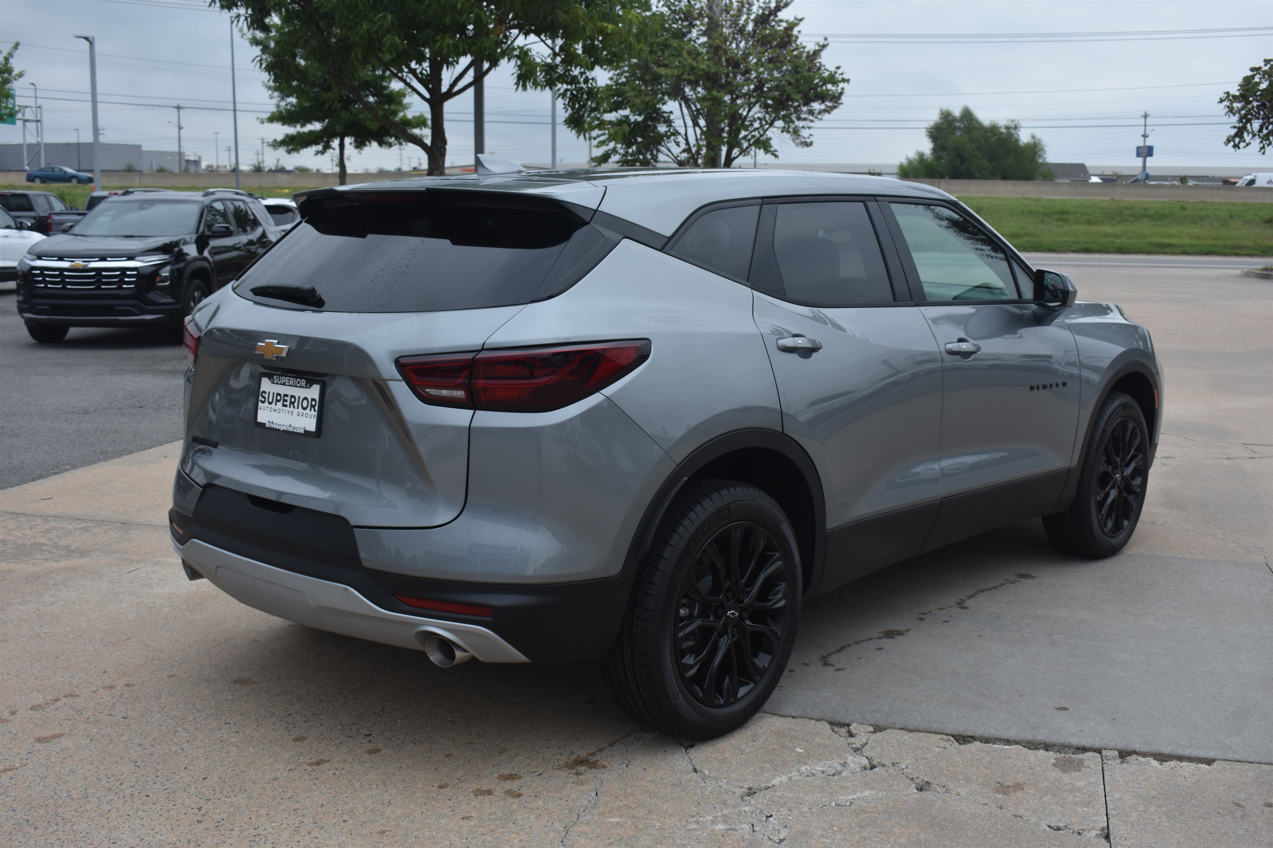 2025 Chevrolet Blazer 2LT photo 3