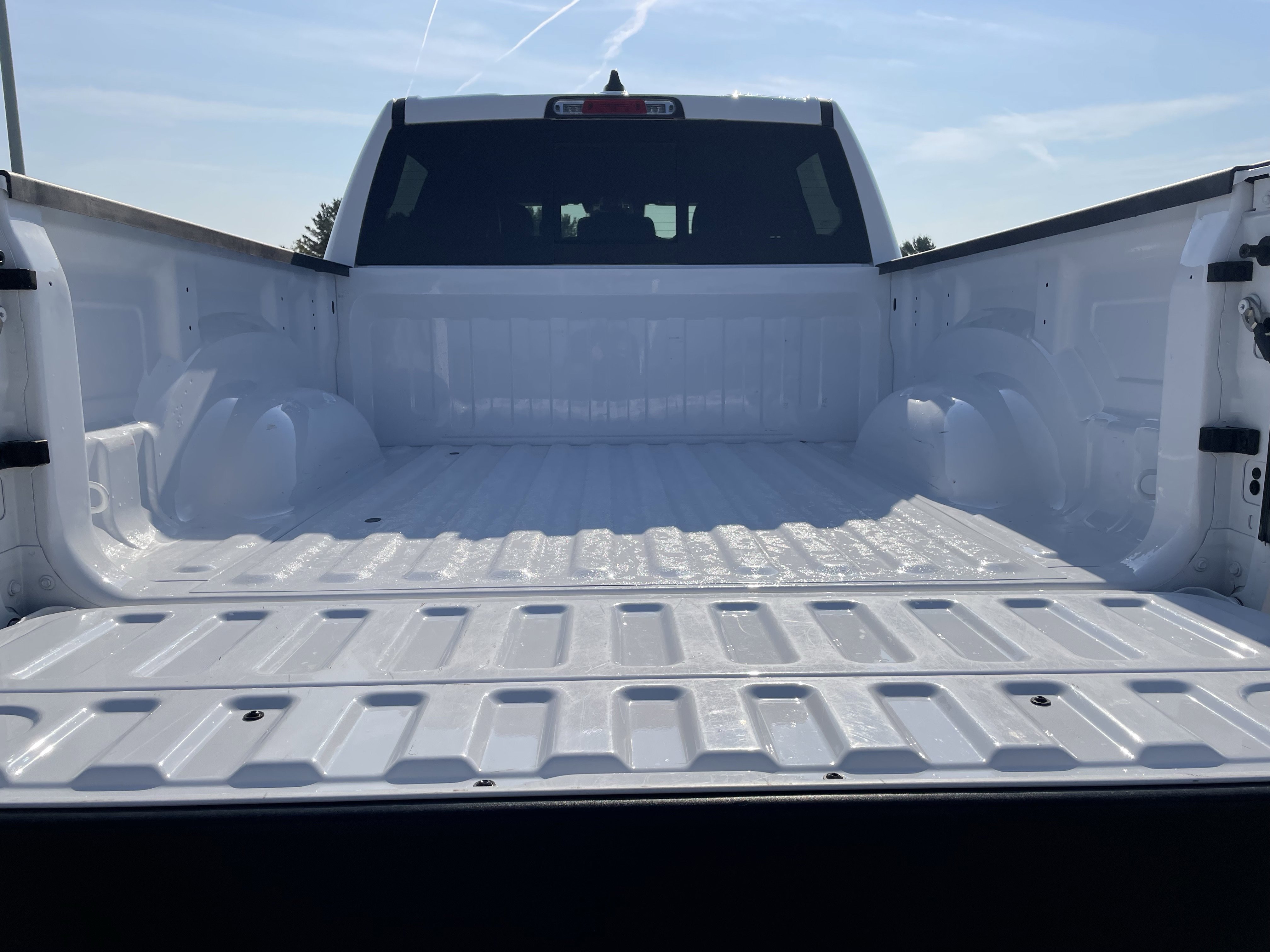 2023 Ram 1500 Laramie photo 4