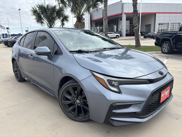 2023 Toyota Corolla SE's photo