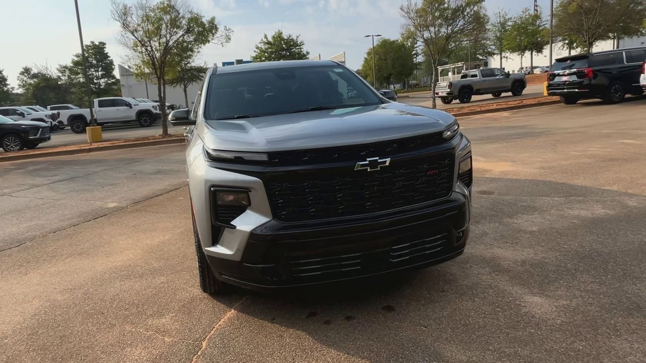 2026 Chevrolet Traverse RS photo 3