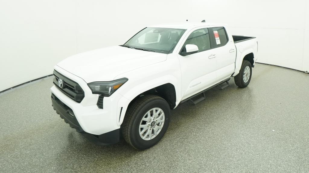 2025 Toyota Tacoma SR5's photo