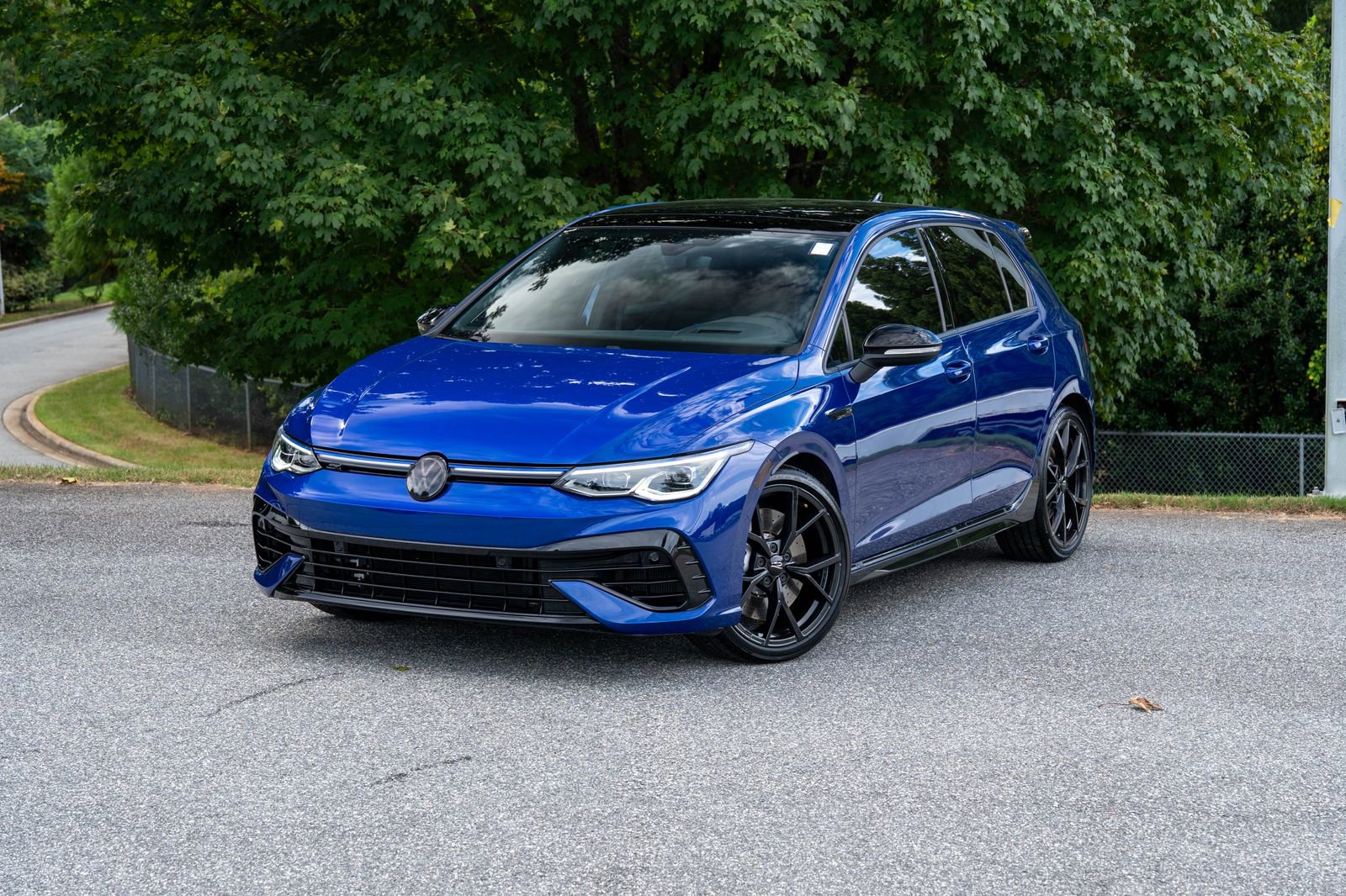 2024 Volkswagen Golf R R's photo