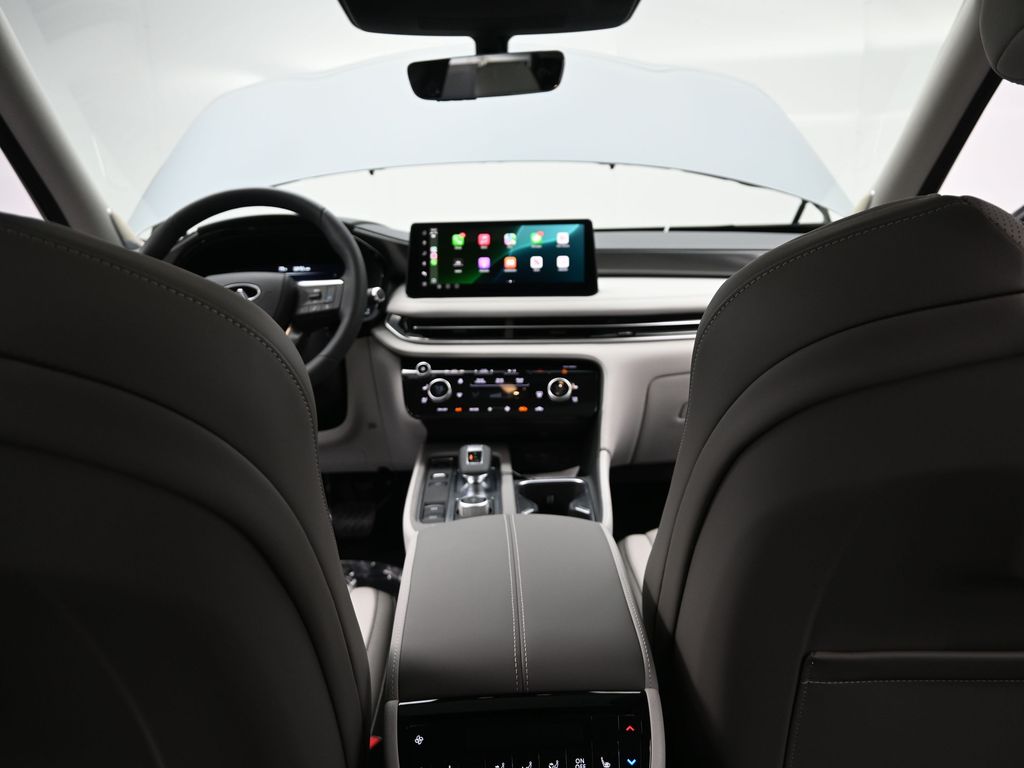 2026 Infiniti QX60 Luxe photo 12