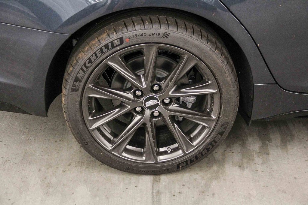 2026 Cadillac CT5 V photo 7
