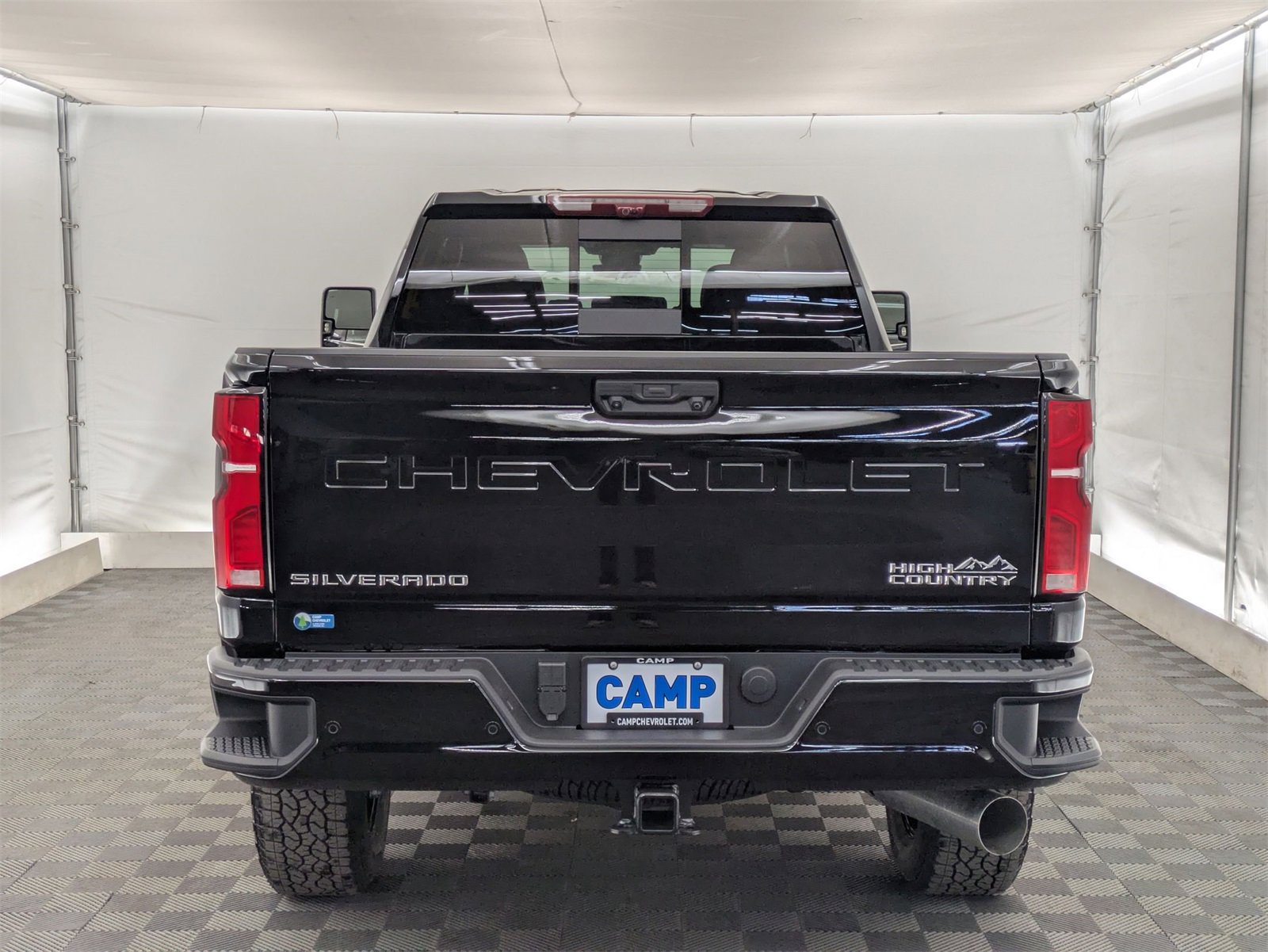 2025 Chevrolet Silverado 3500HD High Country photo 5