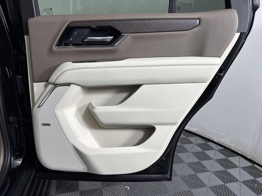 2025 Gmc Yukon Denali photo 14