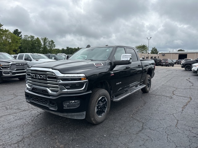 2025 Ram 2500 Laramie photo 4