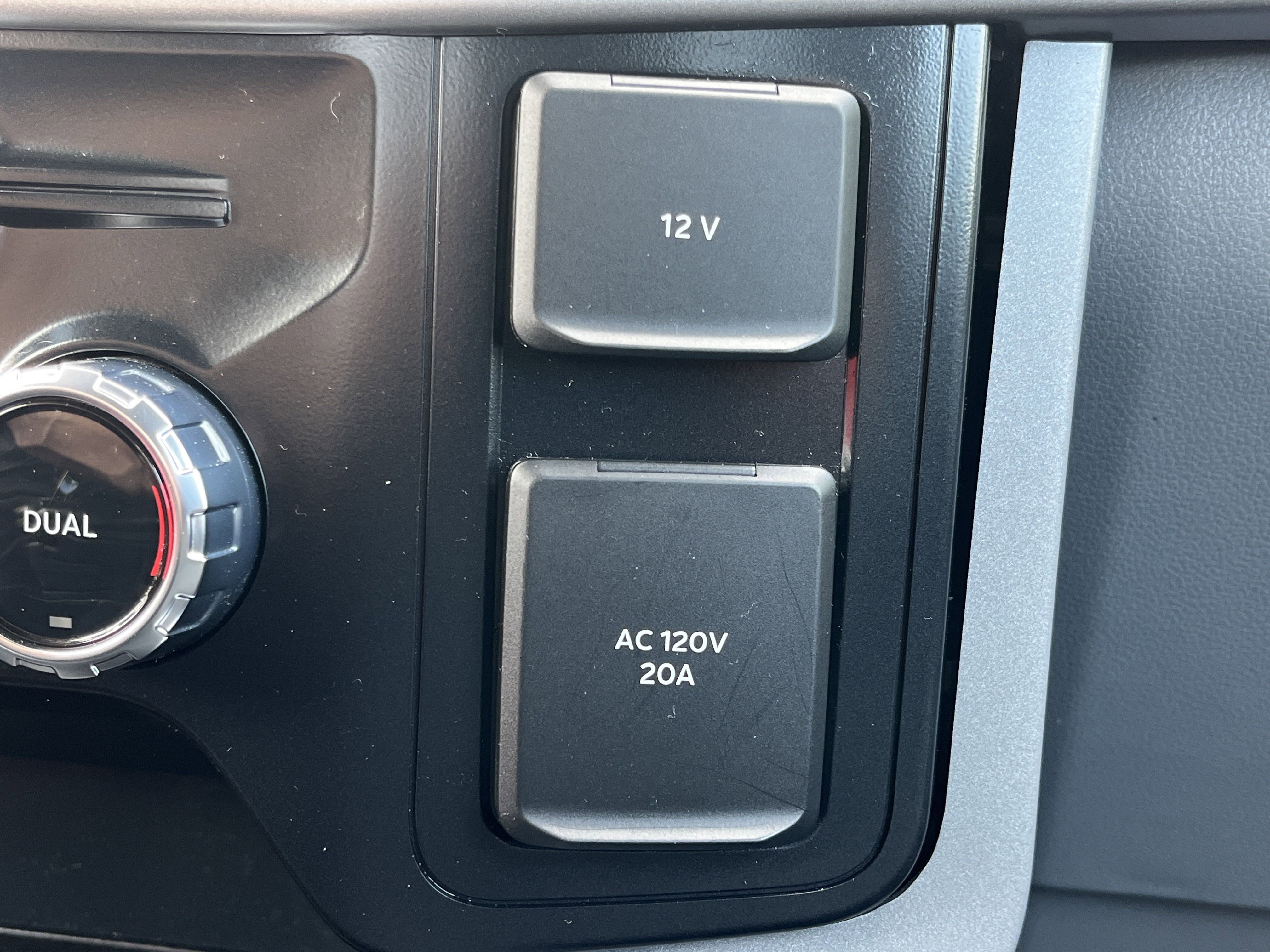 2024 Ford F-150 XLT photo 6