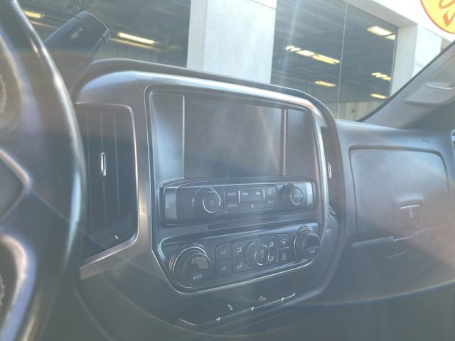2018 Chevrolet Silverado 1500 LT photo 13