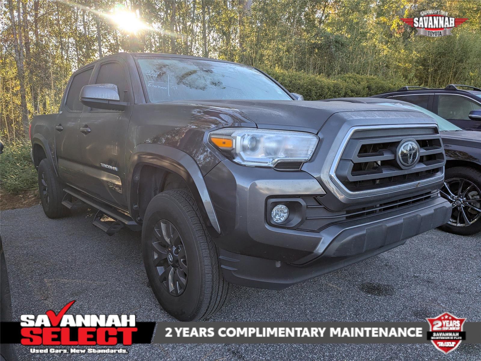 2023 Toyota Tacoma SR5's photo