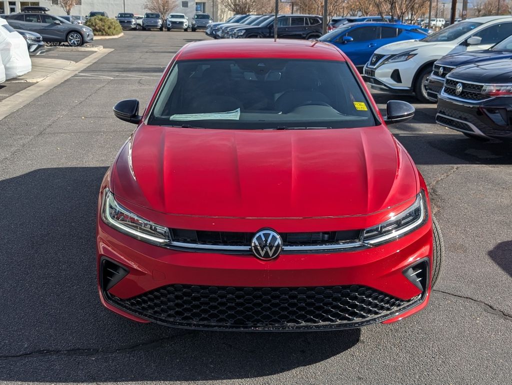 2025 Volkswagen Jetta 1.5T Sport photo 2