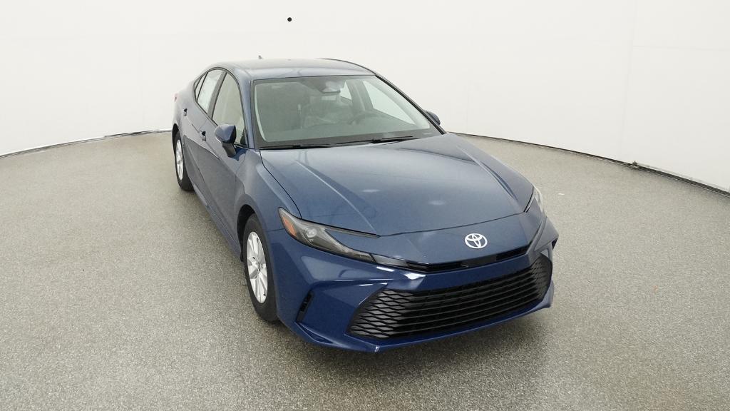 2026 Toyota Camry LE photo 32