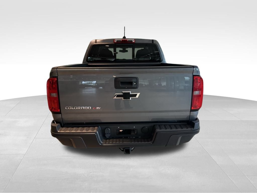 2019 Chevrolet Colorado ZR2 photo 2