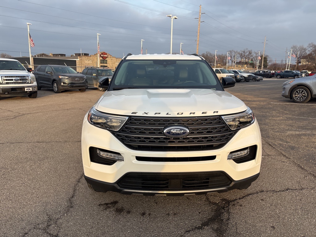 Used 2023 Ford Explorer XLT with VIN 1FMSK8DH1PGC32461 for sale in Kansas City