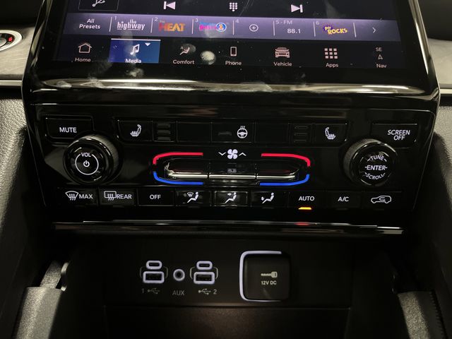 2025 Jeep Grand Cherokee Limited photo 18