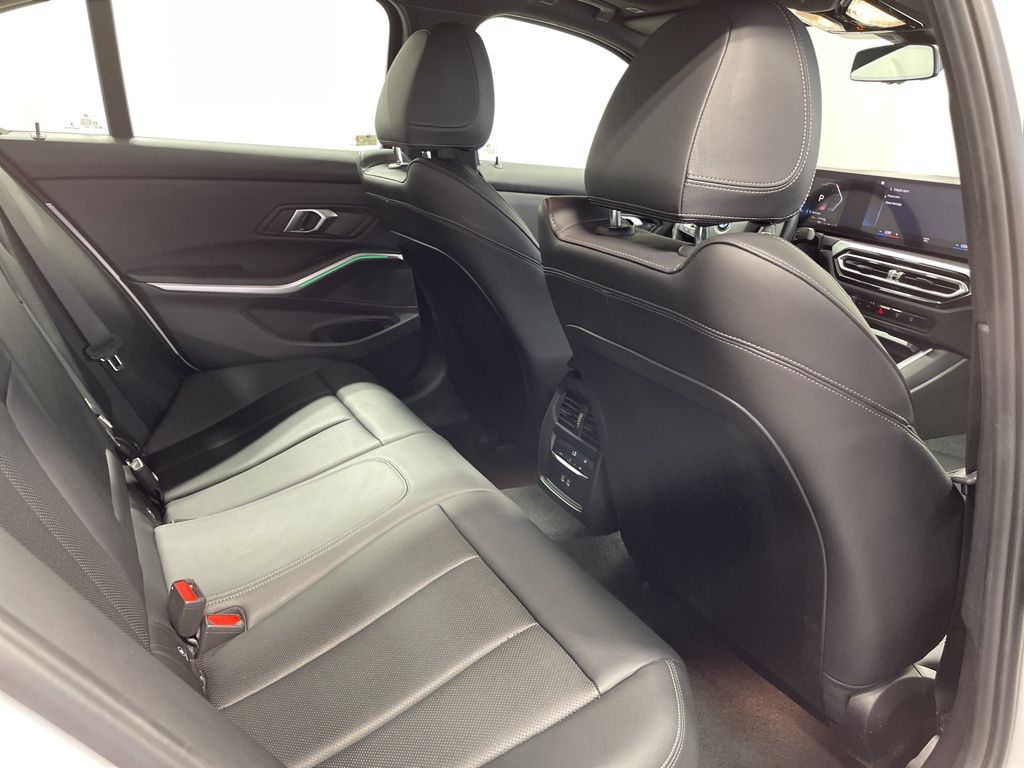 2024 Bmw 330i xDrive photo 29