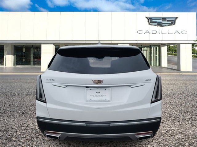 2024 Cadillac XT5 Premium Luxury photo 2