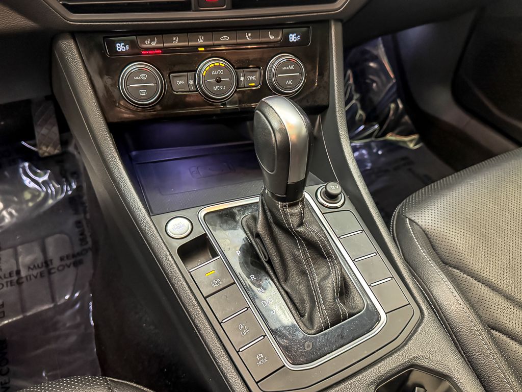 2021 VOLKSWAGEN JETTA - Image 22