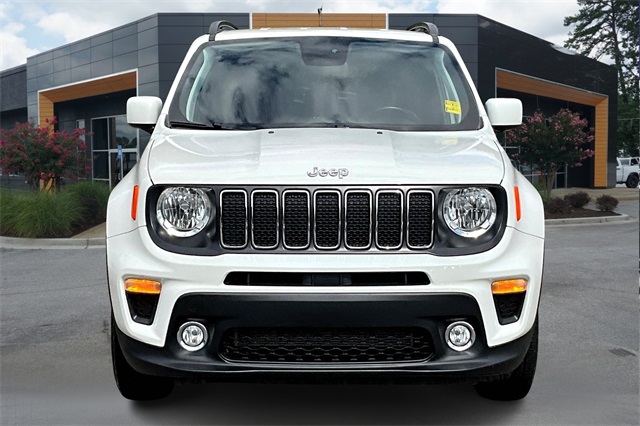 2019 Jeep Renegade Latitude photo 2