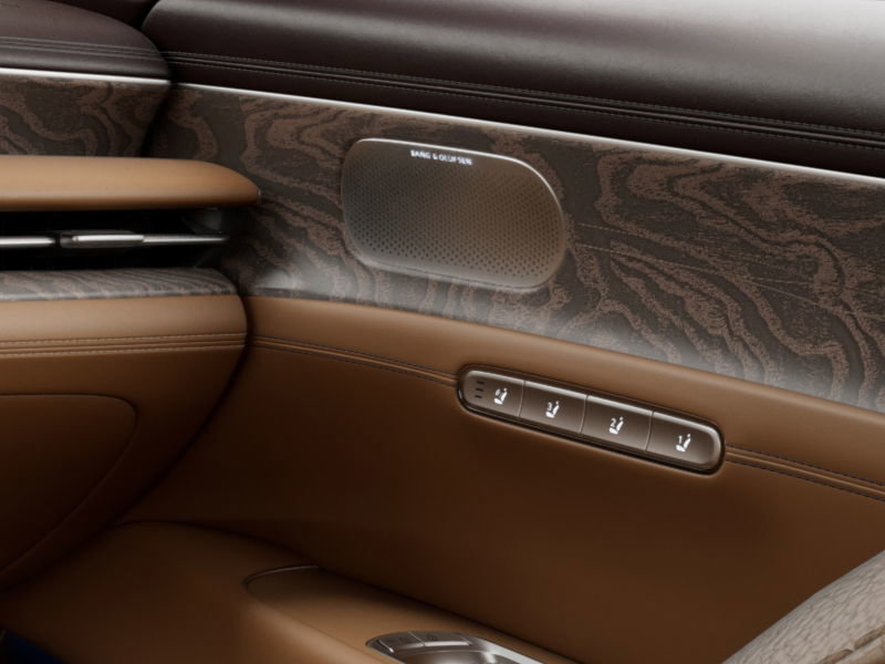 2026 Genesis G90 3.5T E-Supercharger photo 22