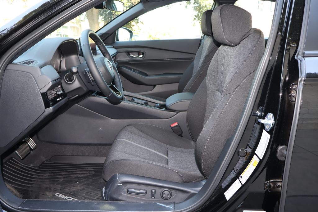 2025 Honda Accord Hybrid Sport photo 9