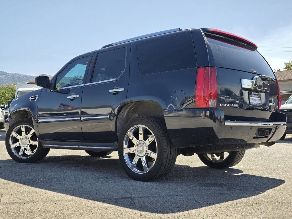 2007 Cadillac Escalade Base photo 15