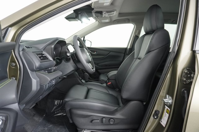 2025 Subaru Ascent Onyx Edition Touring photo 7