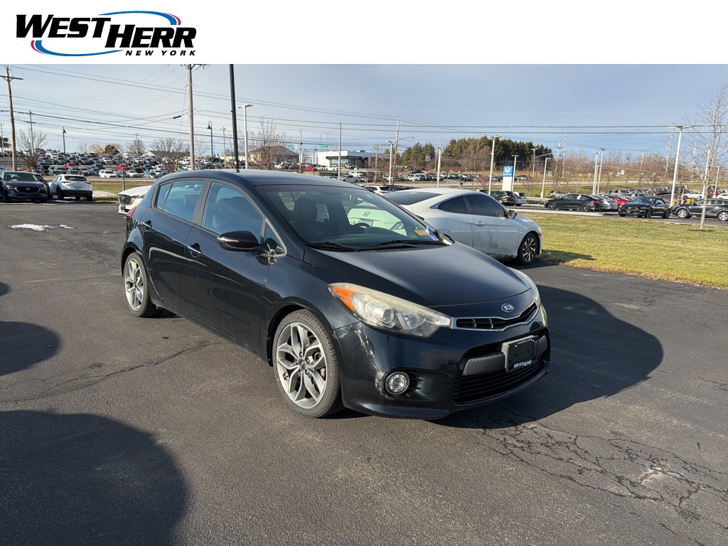 2016 Kia Forte5 SX's photo