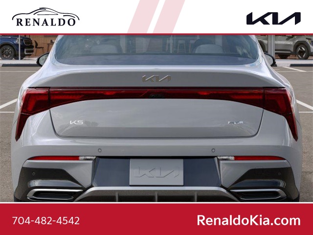 2025 Kia K5 GT-Line photo 10