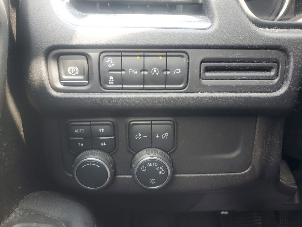 2021 Chevrolet Tahoe Z71 photo 29
