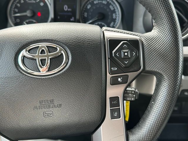 2022 Toyota Tacoma SR5 photo 21