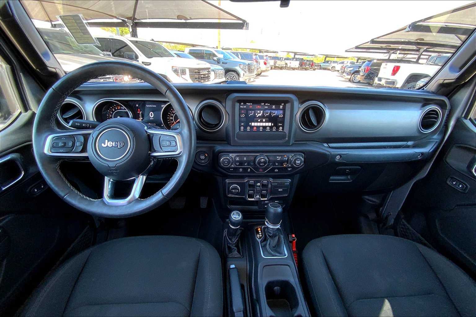 2020 Jeep Gladiator Sport S photo 12