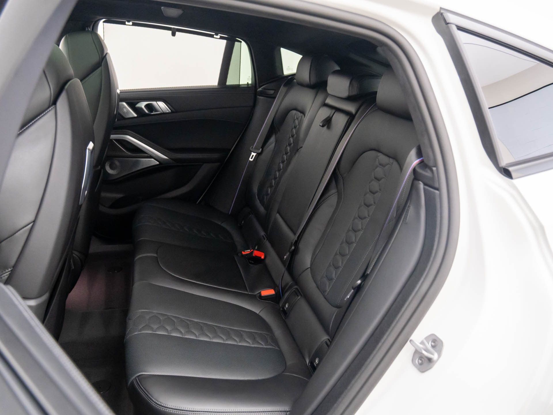 2026 Bmw X6 photo 15
