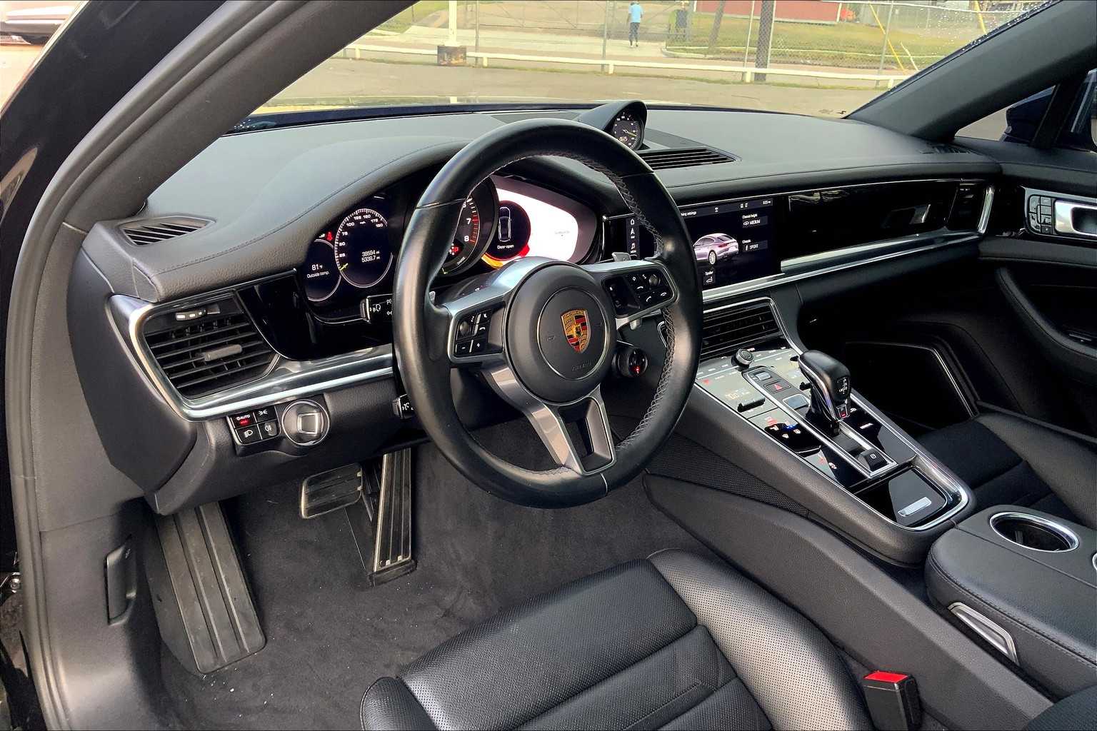 2020 Porsche Panamera 4 E-Hybrid photo 15
