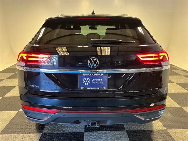 2022 Volkswagen Atlas Cross Sport V6 SE Technology photo 3
