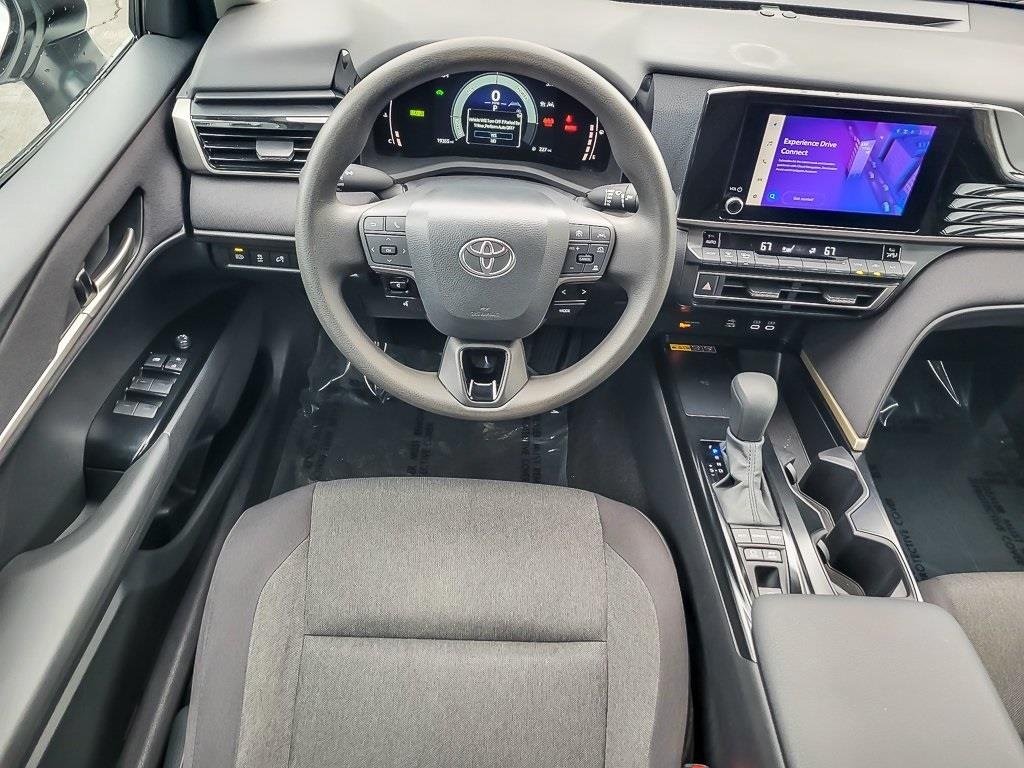 2025 TOYOTA CAMRY - Image 10