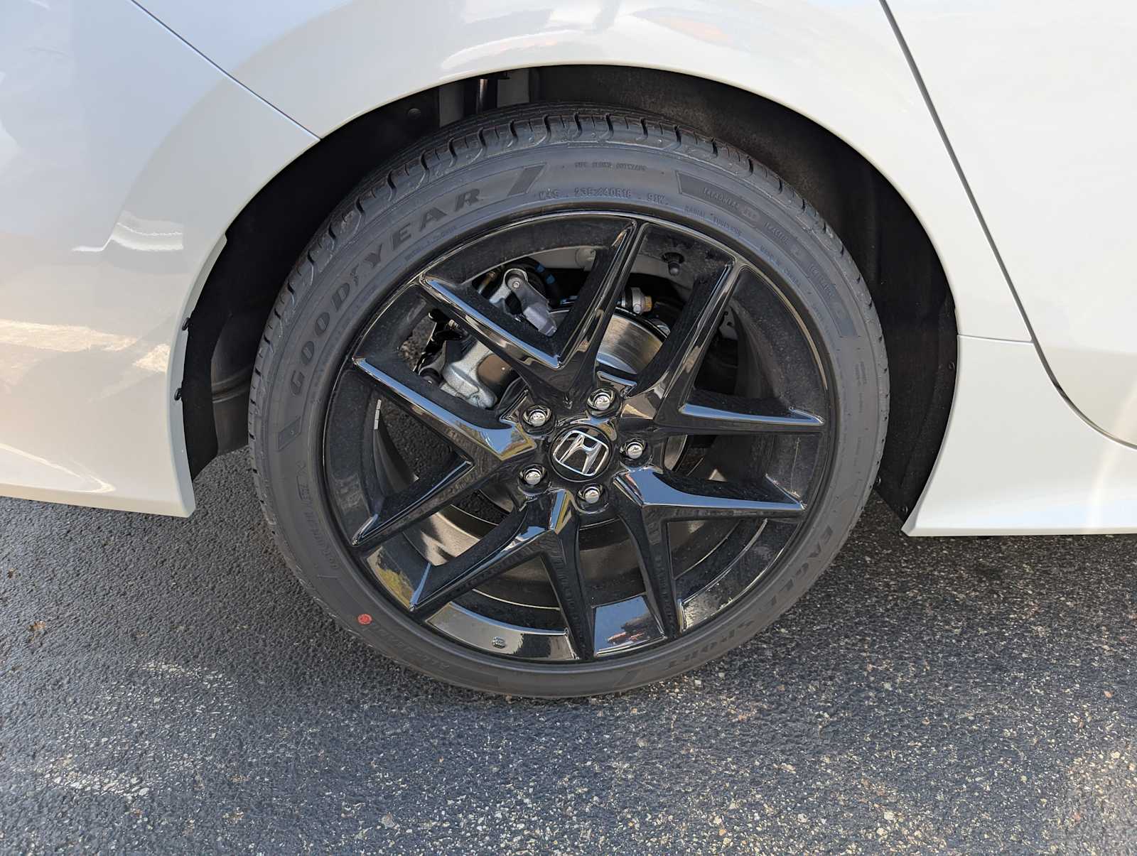 2026 Honda Civic Sport photo 2