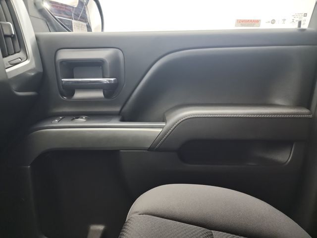 2017 Chevrolet Silverado 1500 LT photo 26