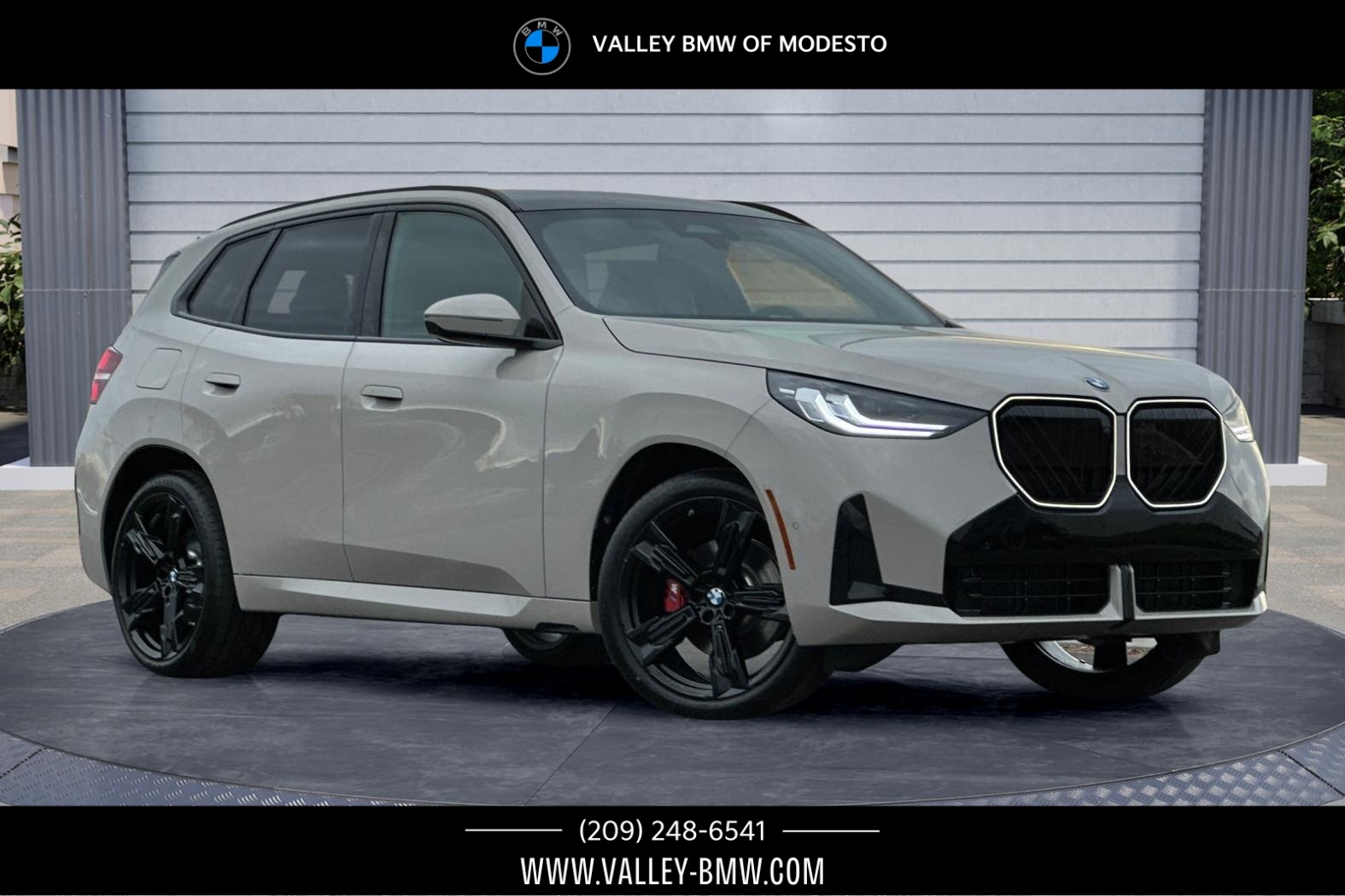 2026 BMW X3 30's photo