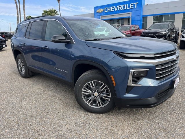 2026 Chevrolet Traverse LT's photo