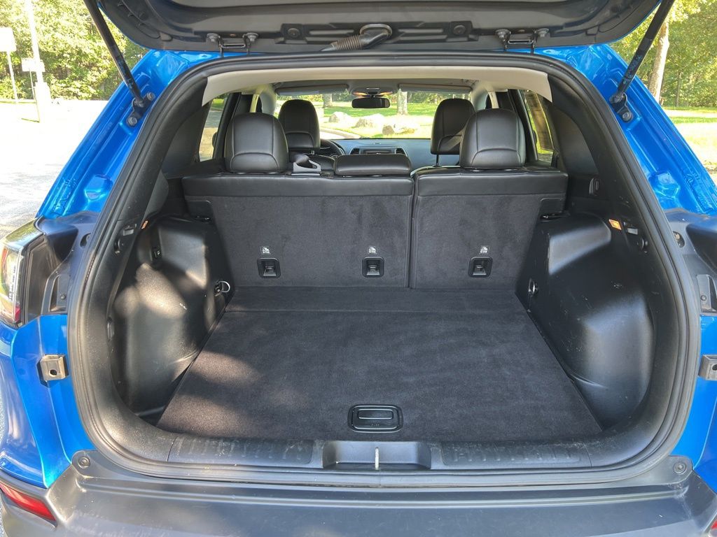 2020 Jeep Cherokee Altitude photo 32