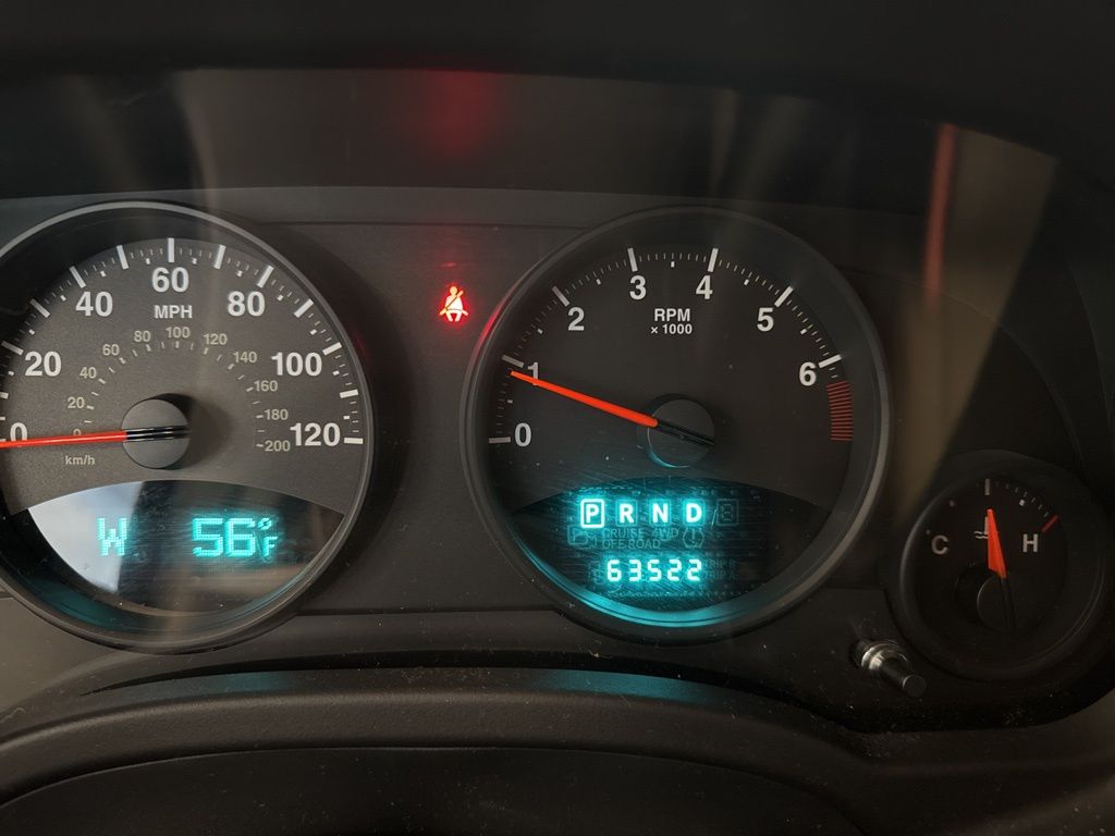 2013 Jeep Compass Latitude photo 17