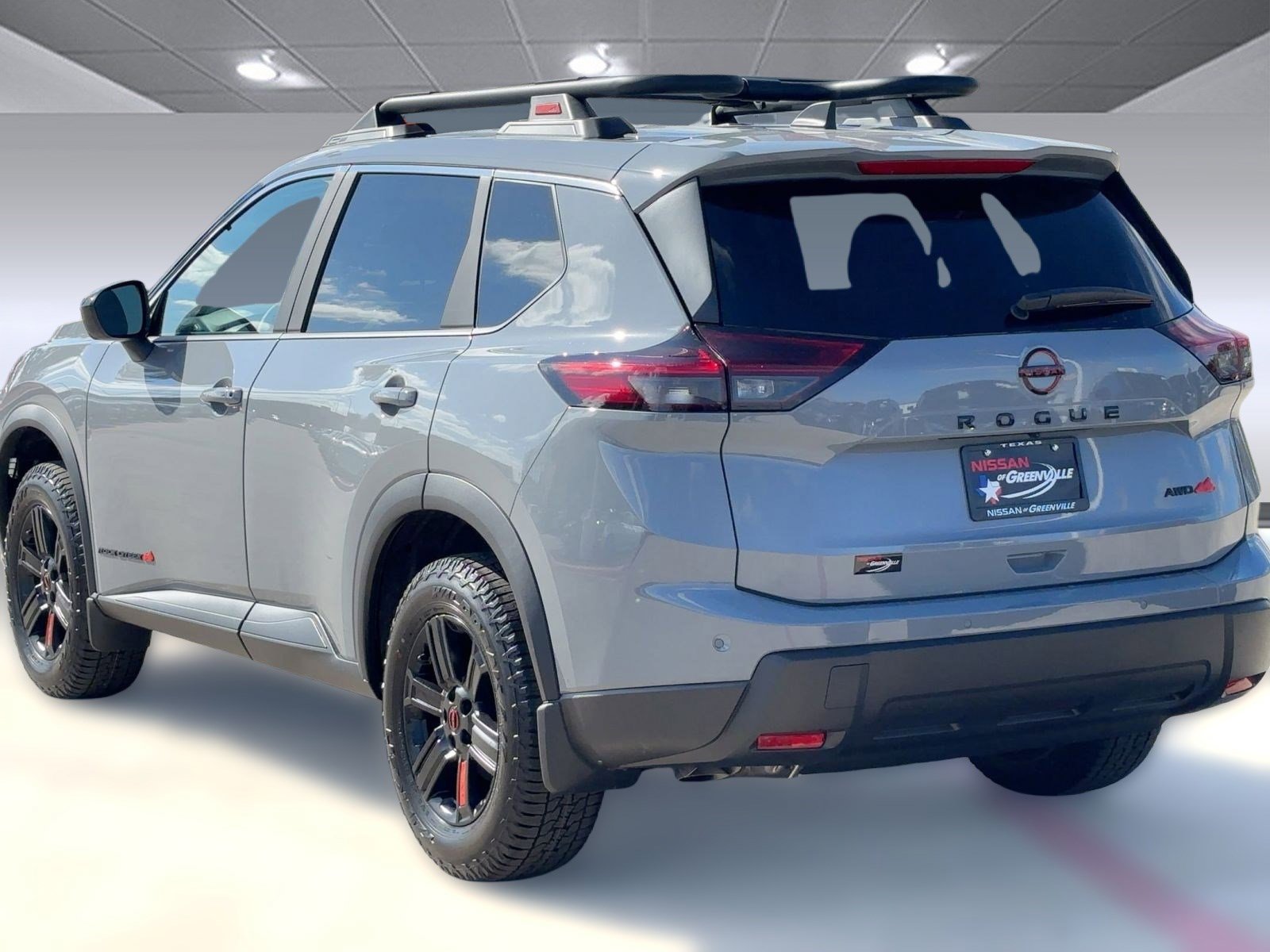 2026 Nissan Rogue SV photo 3