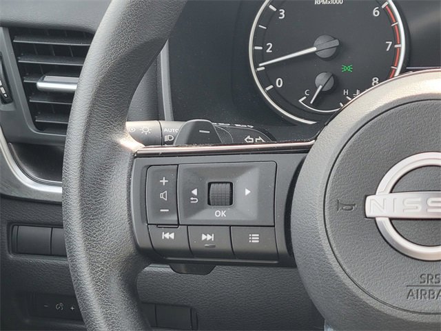 2023 Nissan Rogue SV photo 30