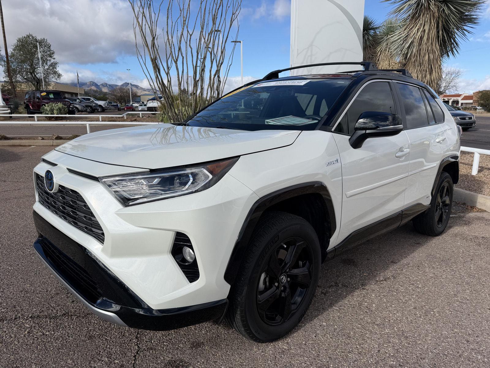 2019 Toyota RAV4 XSE's photo