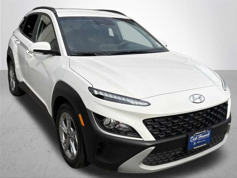 2023 Hyundai Kona SEL photo 3