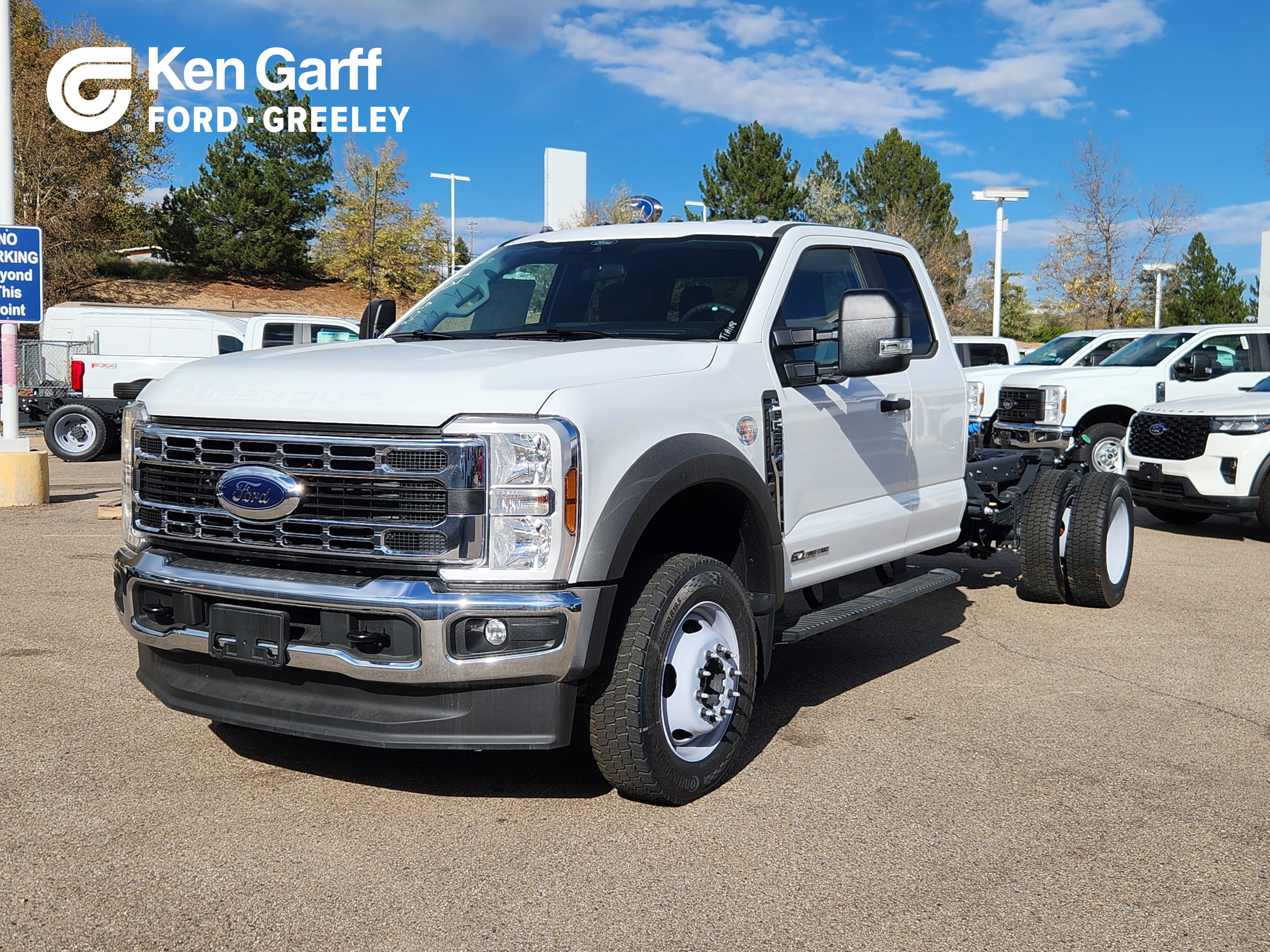 2024 Ford F-550 Super Duty Chassis Cab XL's photo