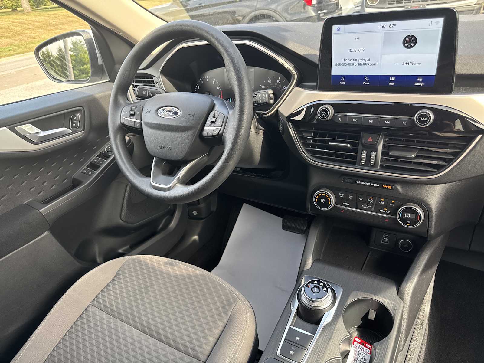 2020 Ford Escape SE photo 20