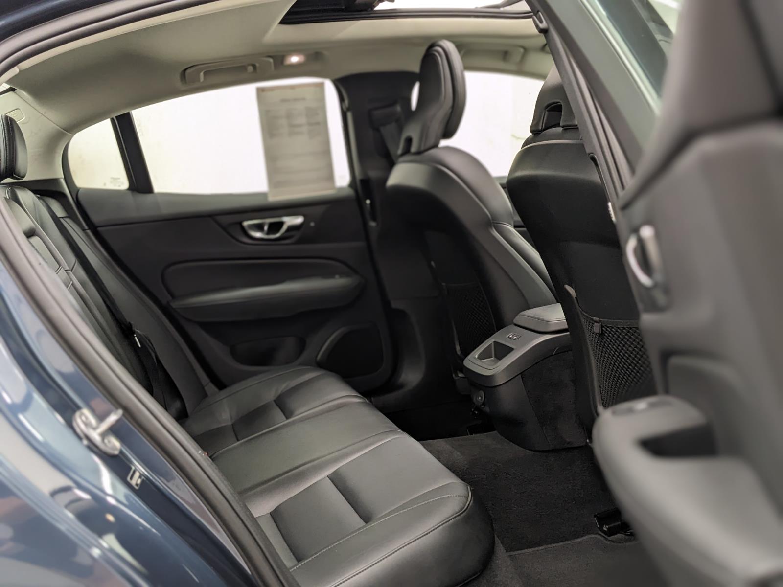 2025 Volvo S60 Core photo 16