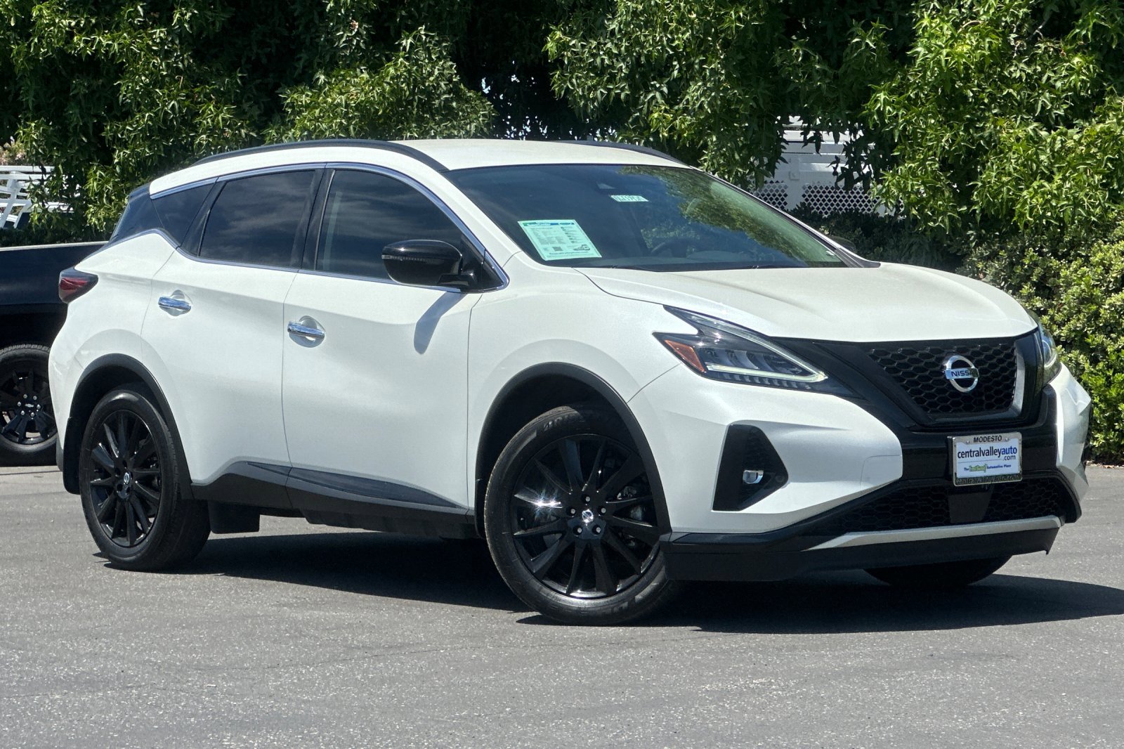 2022 Nissan Murano SV photo 2